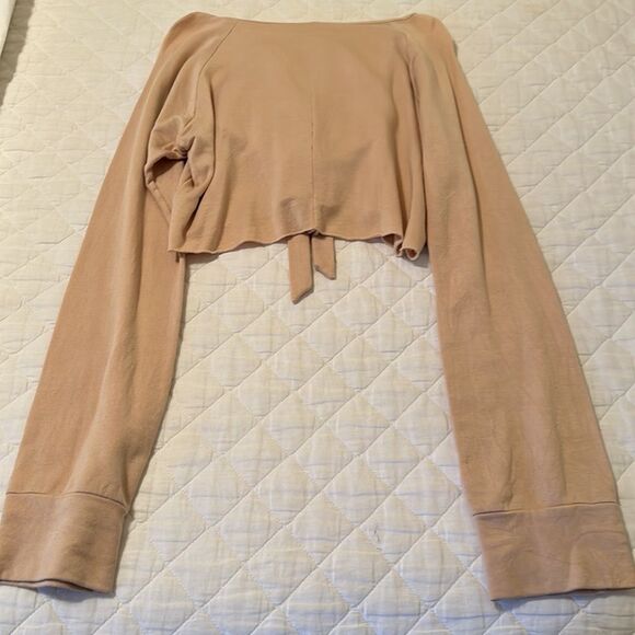 NWOT RARE “Are You Am I” Light Pink/Peach Cropped Hoodie Size XS - Picture 17 of 17